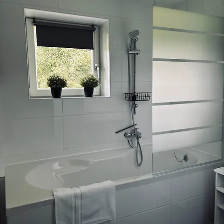 Schoene Mit Balkon *