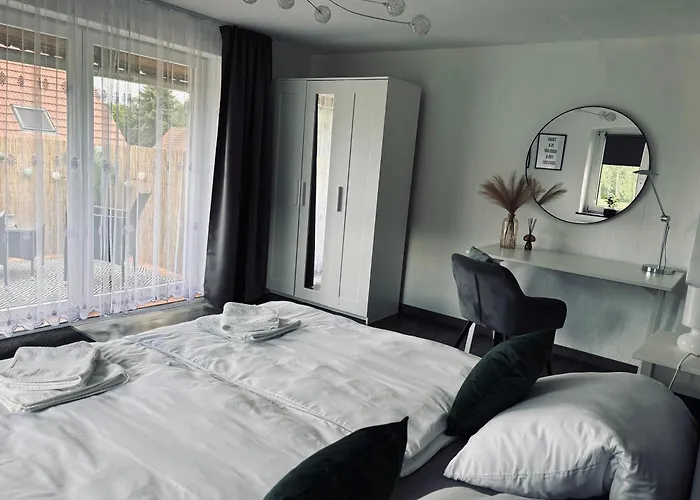 Appartement Schoene Mit Balkon